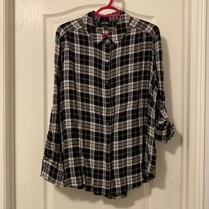 Black & white checkered button up top